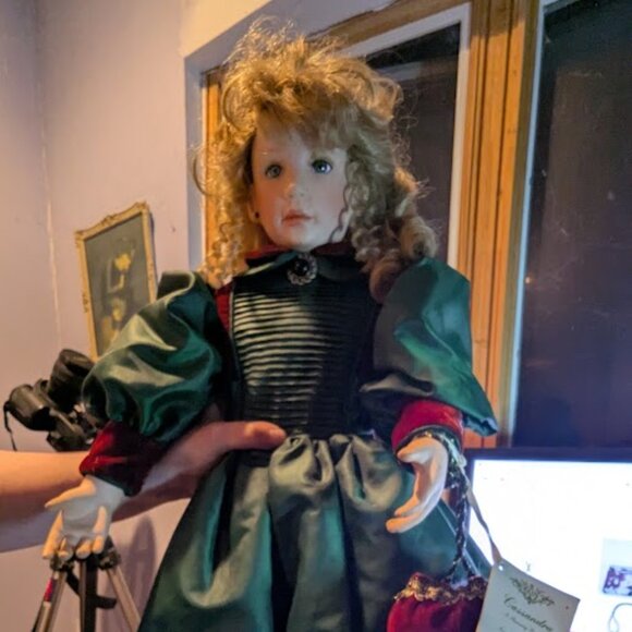 2 Foot Tall Porcelain Doll Cassandra - Picture 1 of 3